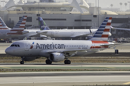 American Airlines Airbus A319-100 N748UW at Los Angeles International Airport (KLAX/LAX)