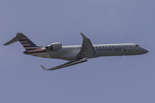 SkyWest Airlines Canadair CRJ-700 N753SK at Los Angeles International Airport (KLAX/LAX)