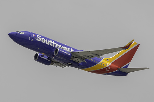 Southwest Airlines Boeing 737-700 N773SA at Los Angeles International Airport (KLAX/LAX)