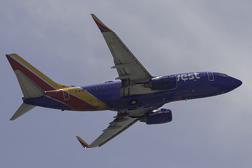 Southwest Airlines Boeing 737-700 N7841A at Los Angeles International Airport (KLAX/LAX) Southwest Airlines Boeing 737-700 N7841A at Los Angeles International Airport (KLAX/LAX)