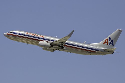 American Airlines Boeing 737-800 N910NN at Los Angeles International Airport (KLAX/LAX)