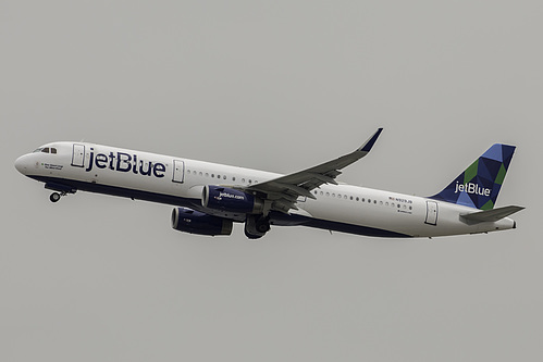 JetBlue Airways Airbus A321-200 N929JB at Los Angeles International Airport (KLAX/LAX)