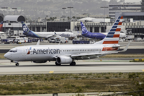 American Airlines Boeing 737-800 N968AN at Los Angeles International Airport (KLAX/LAX)