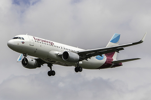 Eurowings Airbus A320-200 D-AIZV at London Heathrow Airport (EGLL/LHR)