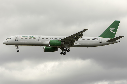 Turkmenistan Airlines Boeing 757-200 EZ-A011 at London Heathrow Airport (EGLL/LHR) Turkmenistan Airlines Boeing 757-200 EZ-A011 at London Heathrow Airport (EGLL/LHR)