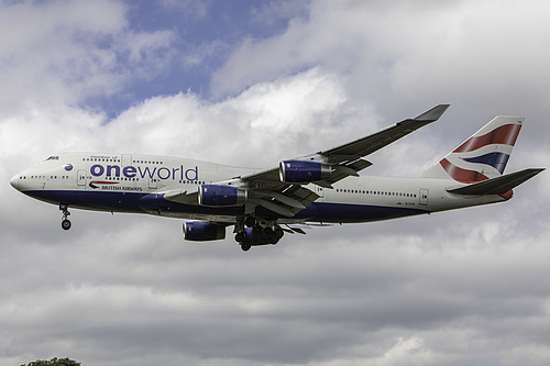 British Airways Boeing 747-400 G-CIVK at London Heathrow Airport (EGLL/LHR) British Airways Boeing 747-400 G-CIVK at London Heathrow Airport (EGLL/LHR)