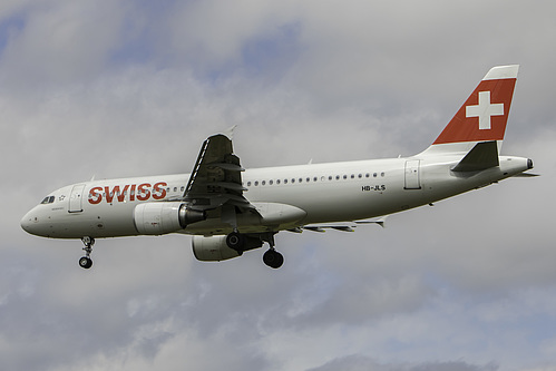 Swiss International Air Lines Airbus A320-200 HB-JLS at London Heathrow Airport (EGLL/LHR) Swiss International Air Lines Airbus A320-200 HB-JLS at London Heathrow Airport (EGLL/LHR)