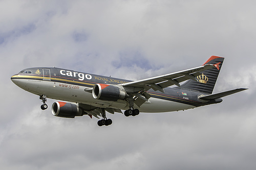 Royal Jordanian Airbus A310-300F JY-AGQ at London Heathrow Airport (EGLL/LHR) Royal Jordanian Airbus A310-300F JY-AGQ at London Heathrow Airport (EGLL/LHR)