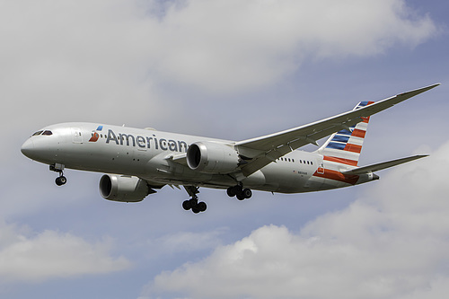 American Airlines Boeing 787-8 N804AN at London Heathrow Airport (EGLL/LHR)