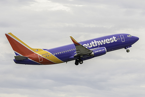 Southwest Airlines Boeing 737-300 N643SW at Orlando International Airport (KMCO/MCO)