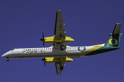 Horizon Air DHC Dash-8-400 N407QX at Seattle Tacoma International Airport (KSEA/SEA)