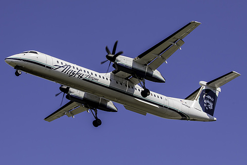 Horizon Air DHC Dash-8-400 N430QX at Seattle Tacoma International Airport (KSEA/SEA)