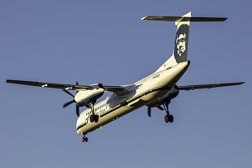 Horizon Air DHC Dash-8-400 N439QX at Seattle Tacoma International Airport (KSEA/SEA)