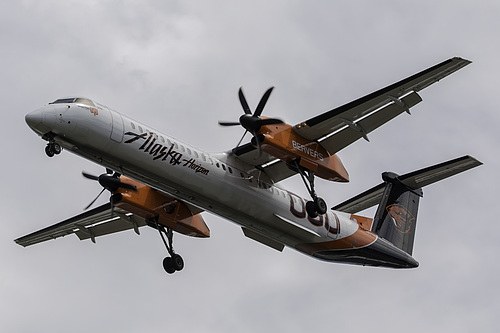 Horizon Air DHC Dash-8-400 N440QX at Seattle Tacoma International Airport (KSEA/SEA) Horizon Air DHC Dash-8-400 N440QX at Seattle Tacoma International Airport (KSEA/SEA)
