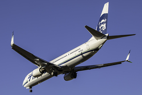 Alaska Airlines Boeing 737-900ER N477AS at Seattle Tacoma International Airport (KSEA/SEA)