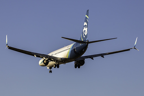 Alaska Airlines Boeing 737-800 N558AS at Seattle Tacoma International Airport (KSEA/SEA)