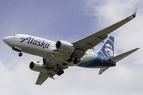 Alaska Airlines Boeing 737-700 N622AS at Seattle Tacoma International Airport (KSEA/SEA)