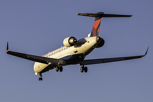 SkyWest Airlines Canadair CRJ-700 N767SK at Seattle Tacoma International Airport (KSEA/SEA)