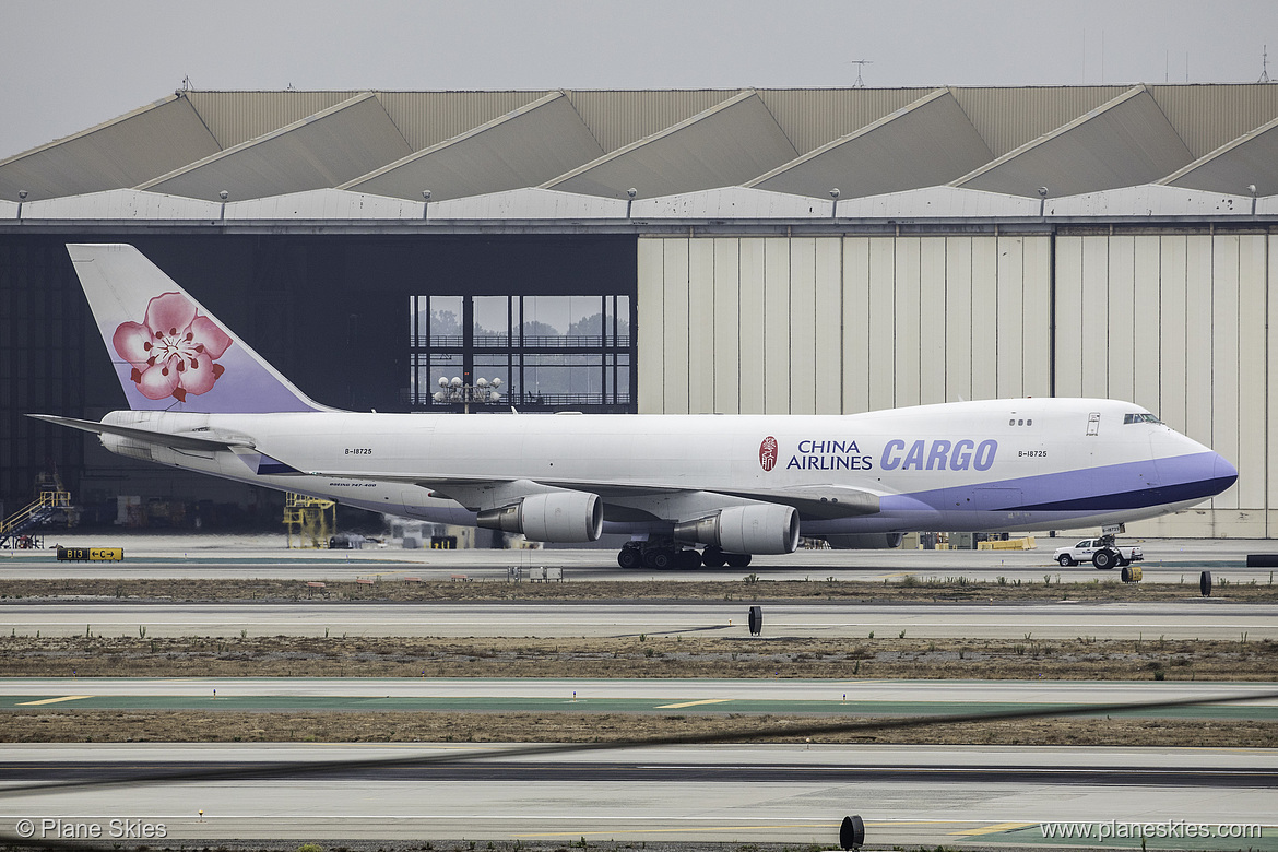 China Airlines Boeing 747-400F B-18725 at Los Angeles International Airport (KLAX/LAX) China Airlines Boeing 747-400F B-18725 at Los Angeles International Airport (KLAX/LAX)