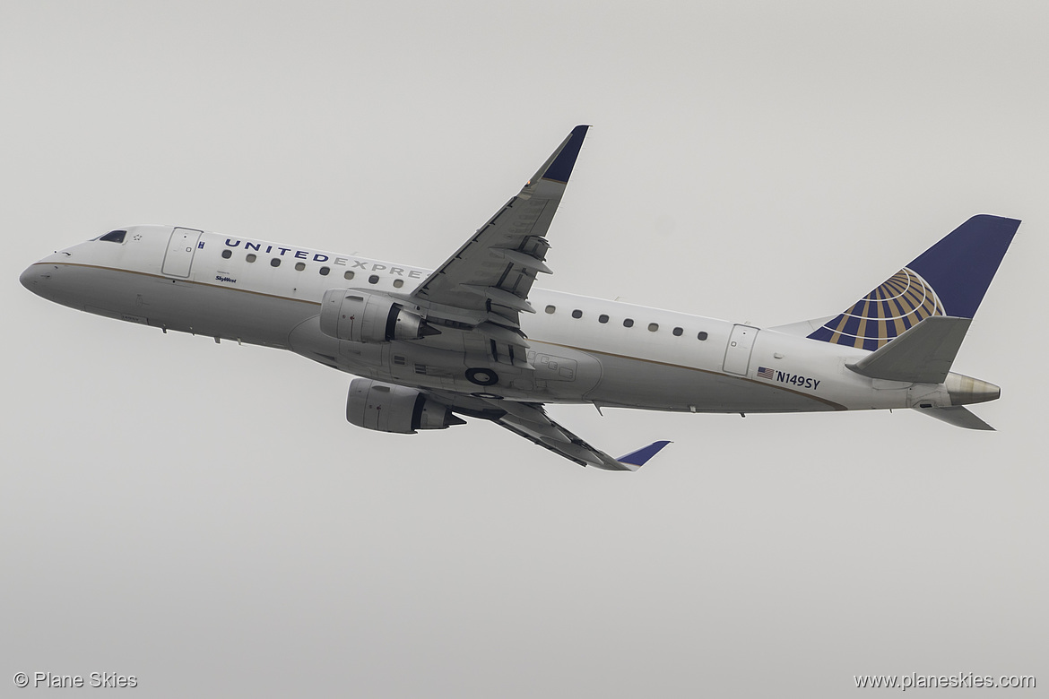 SkyWest Airlines Embraer ERJ-175 N149SY at Los Angeles International Airport (KLAX/LAX) SkyWest Airlines Embraer ERJ-175 N149SY at Los Angeles International Airport (KLAX/LAX)