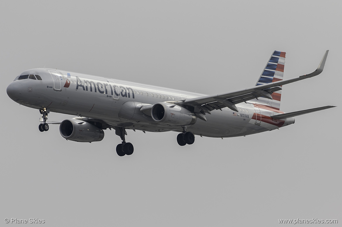 American Airlines Airbus A321-200 N159AN at Los Angeles International Airport (KLAX/LAX)