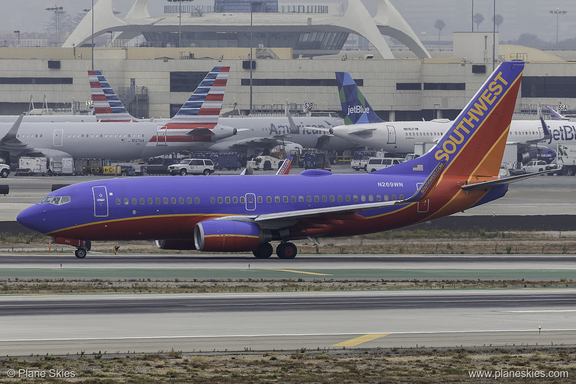 Southwest Airlines Boeing 737-700 N269WN at Los Angeles International Airport (KLAX/LAX) Southwest Airlines Boeing 737-700 N269WN at Los Angeles International Airport (KLAX/LAX)