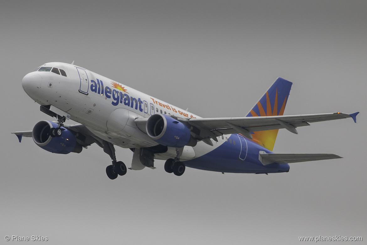 Allegiant Air Airbus A319-100 N302NV at Los Angeles International Airport (KLAX/LAX) Allegiant Air Airbus A319-100 N302NV at Los Angeles International Airport (KLAX/LAX)