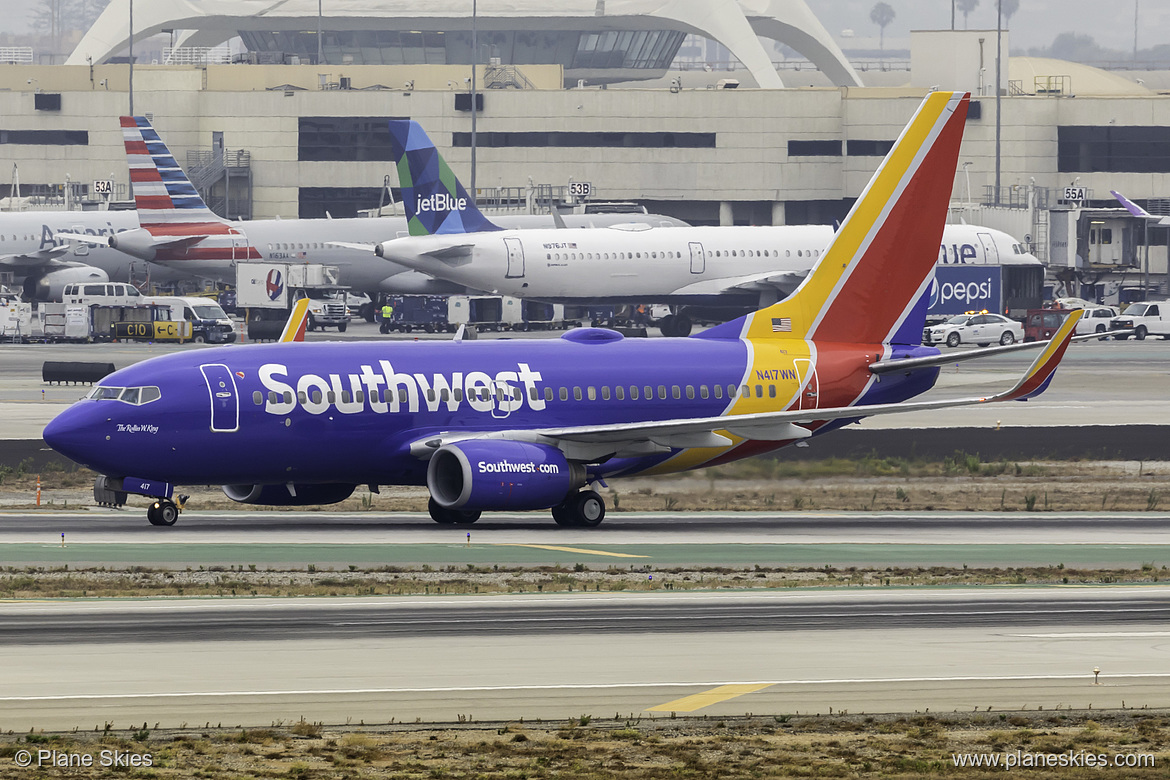 Southwest Airlines Boeing 737-700 N417WN at Los Angeles International Airport (KLAX/LAX) Southwest Airlines Boeing 737-700 N417WN at Los Angeles International Airport (KLAX/LAX)