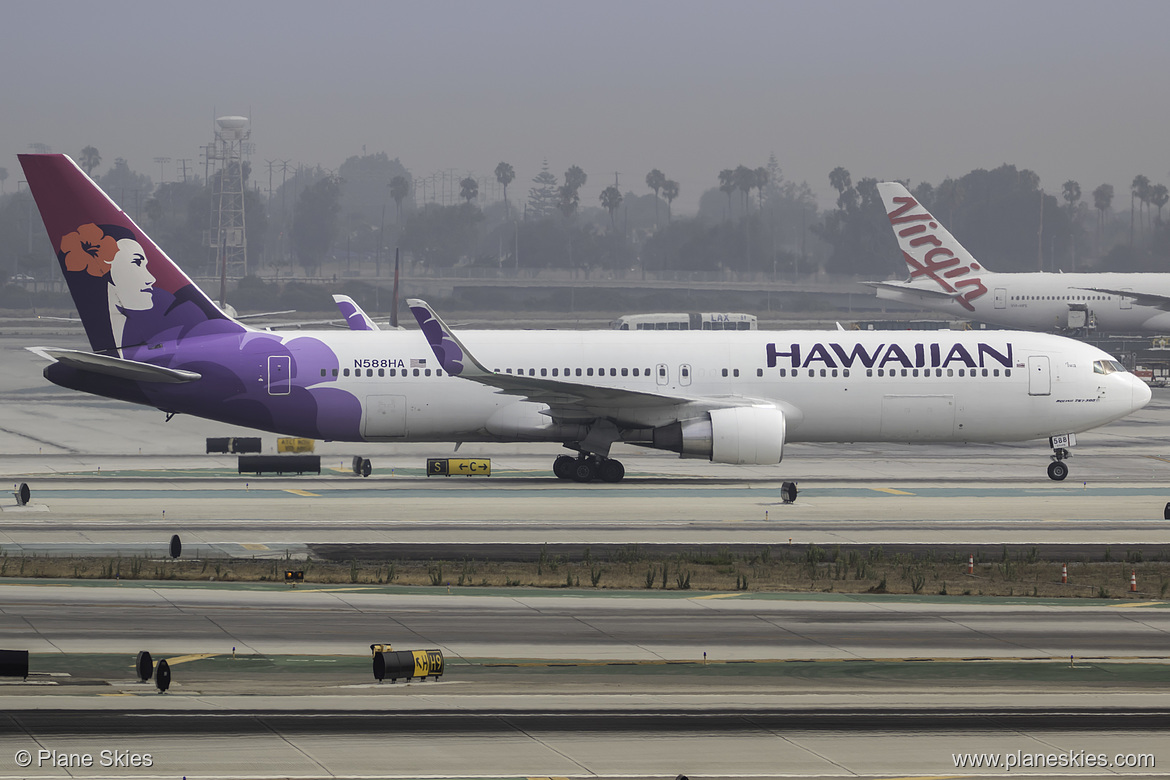 Hawaiian Airlines Boeing 767-300ER N588HA at Los Angeles International Airport (KLAX/LAX) Hawaiian Airlines Boeing 767-300ER N588HA at Los Angeles International Airport (KLAX/LAX)