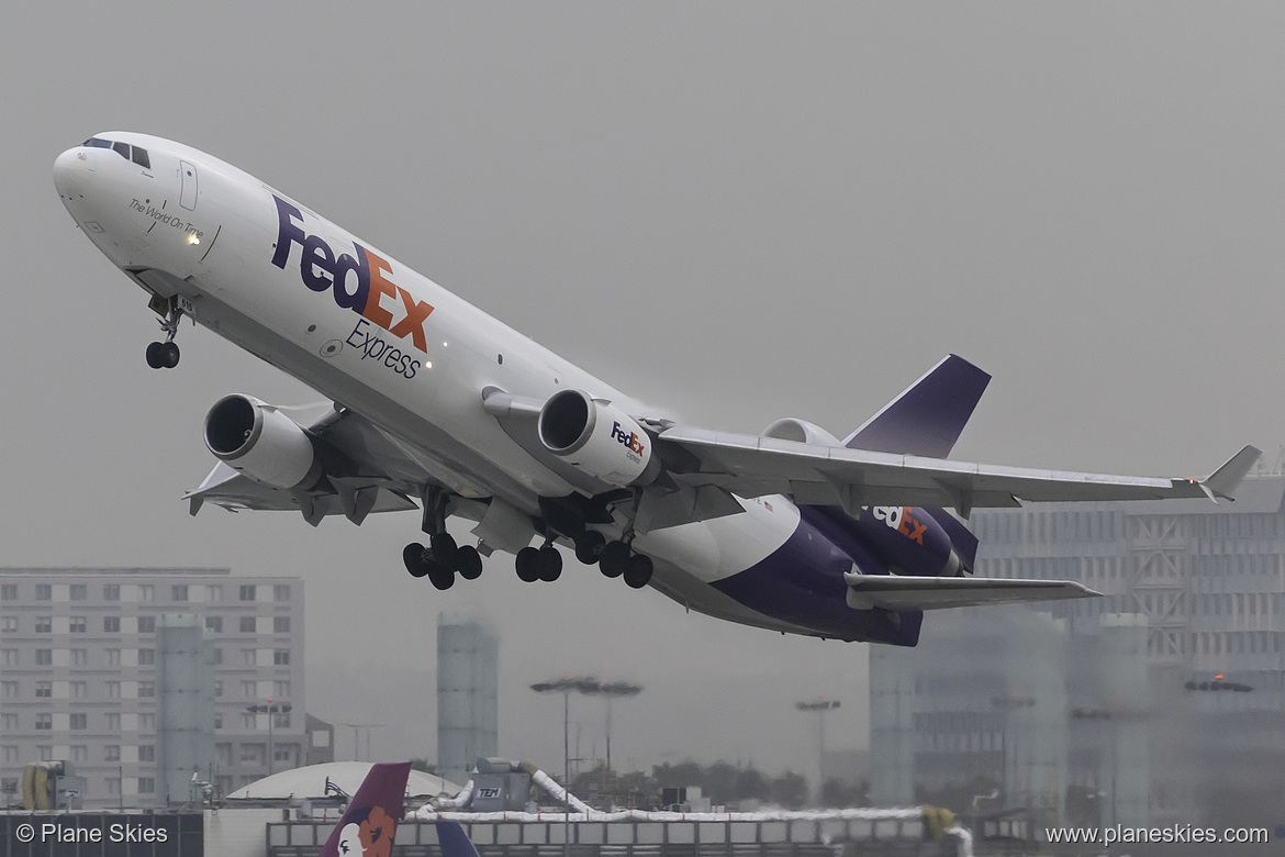 FedEx McDonnell Douglas MD-11F N615FE at Los Angeles International Airport (KLAX/LAX)