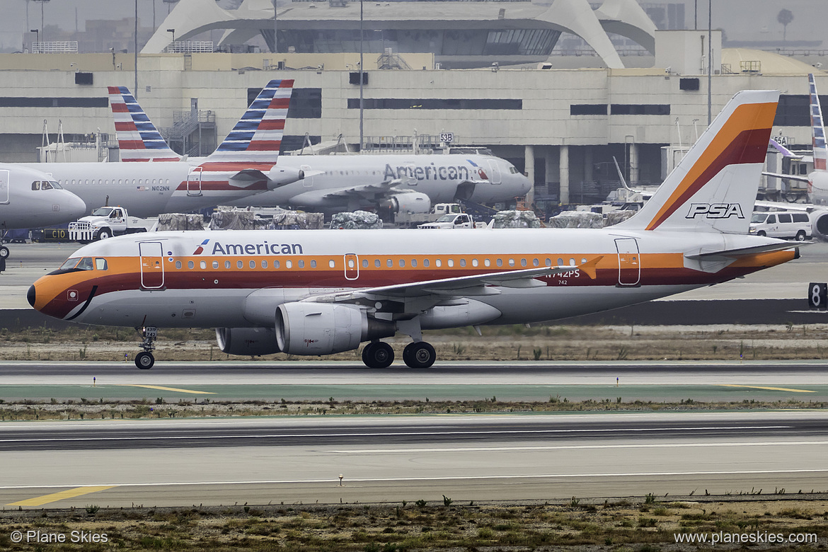 American Airlines Airbus A319-100 N742PS at Los Angeles International Airport (KLAX/LAX)