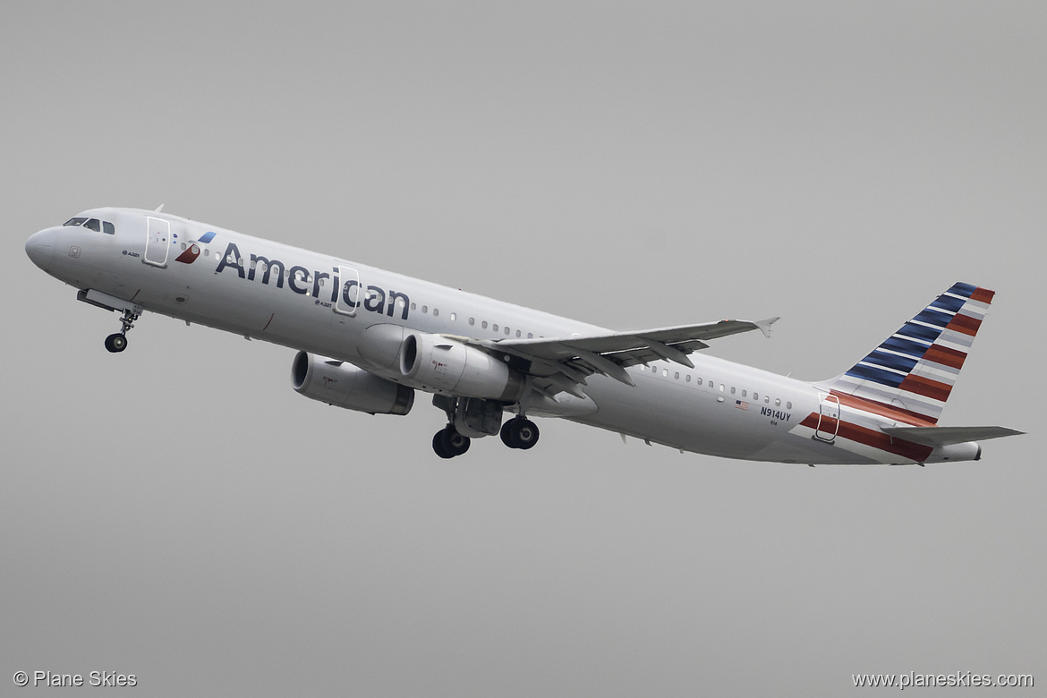 American Airlines Airbus A321-200 N914UY at Los Angeles International Airport (KLAX/LAX) American Airlines Airbus A321-200 N914UY at Los Angeles International Airport (KLAX/LAX)