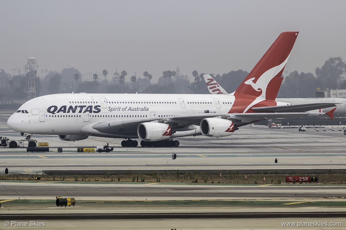 Qantas Airbus A380-800 VH-OQB at Los Angeles International Airport (KLAX/LAX)