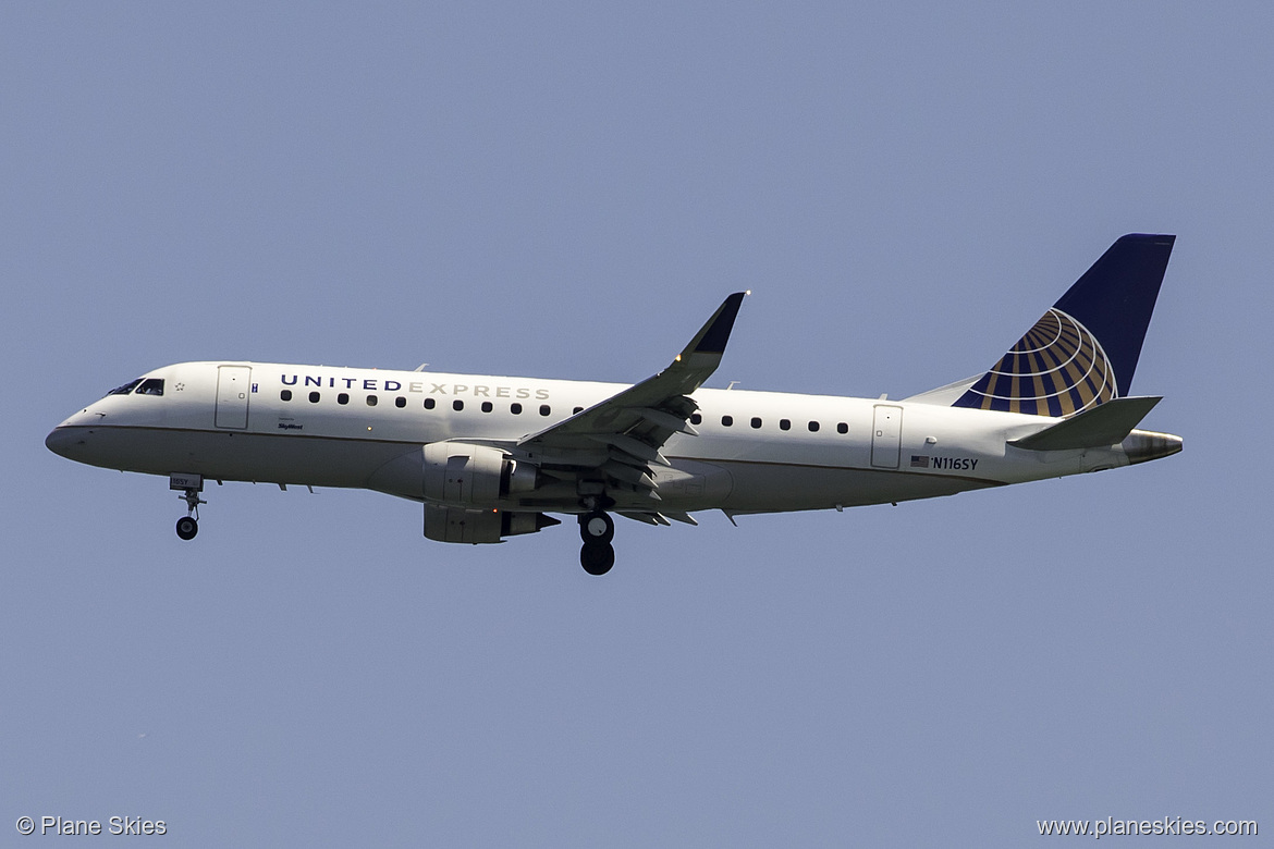 SkyWest Airlines Embraer ERJ-175 N116SY at San Francisco International Airport (KSFO/SFO) SkyWest Airlines Embraer ERJ-175 N116SY at San Francisco International Airport (KSFO/SFO)
