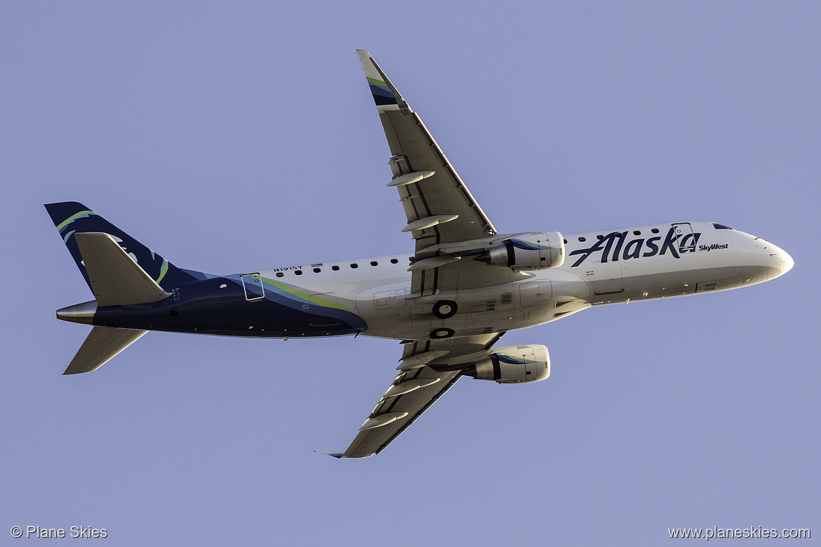 SkyWest Airlines Embraer ERJ-175 N191SY at San Francisco International Airport (KSFO/SFO)