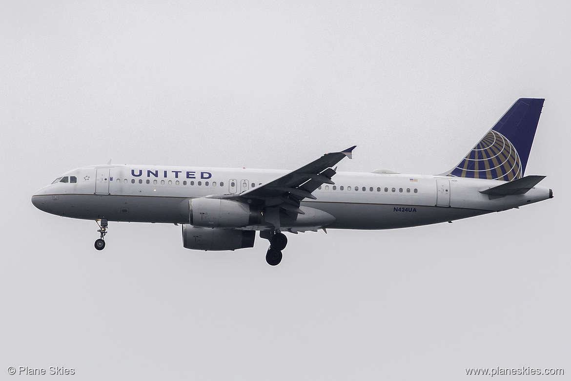 United Airlines Airbus A320-200 N424UA at San Francisco International Airport (KSFO/SFO)