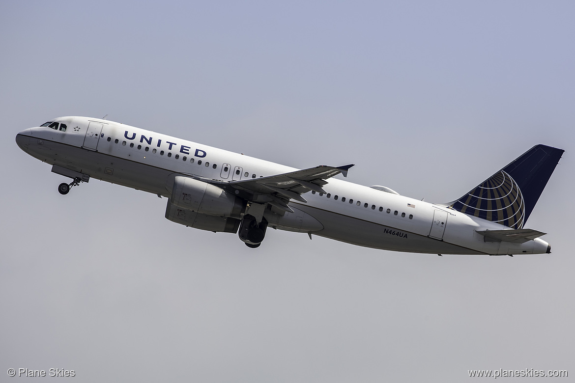 United Airlines Airbus A320-200 N464UA at San Francisco International Airport (KSFO/SFO) United Airlines Airbus A320-200 N464UA at San Francisco International Airport (KSFO/SFO)