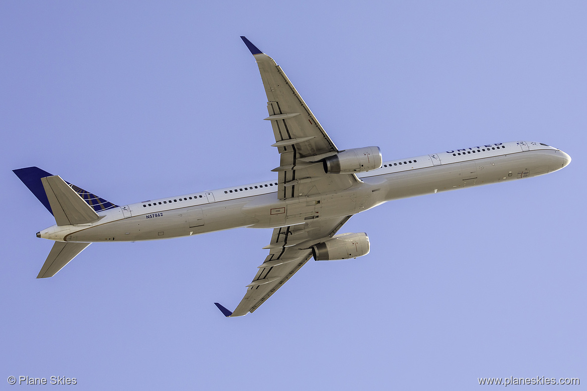 United Airlines Boeing 757-300 N57862 at San Francisco International Airport (KSFO/SFO) United Airlines Boeing 757-300 N57862 at San Francisco International Airport (KSFO/SFO)