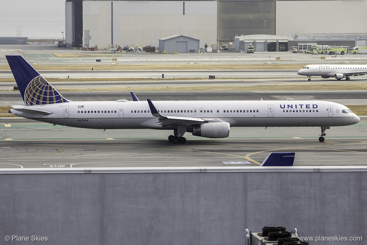 United Airlines Boeing 757-300 N57864 at San Francisco International Airport (KSFO/SFO) United Airlines Boeing 757-300 N57864 at San Francisco International Airport (KSFO/SFO)