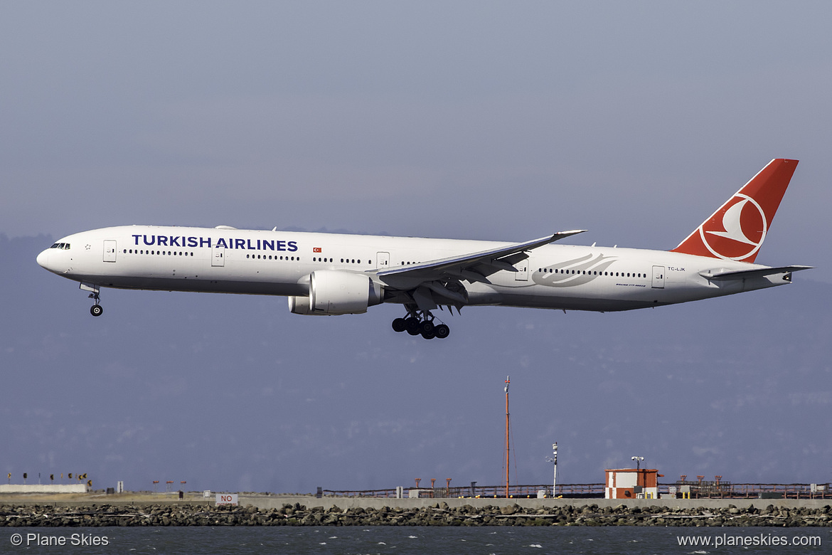 Turkish Airlines Boeing 777-300ER TC-LJK at San Francisco International Airport (KSFO/SFO) Turkish Airlines Boeing 777-300ER TC-LJK at San Francisco International Airport (KSFO/SFO)