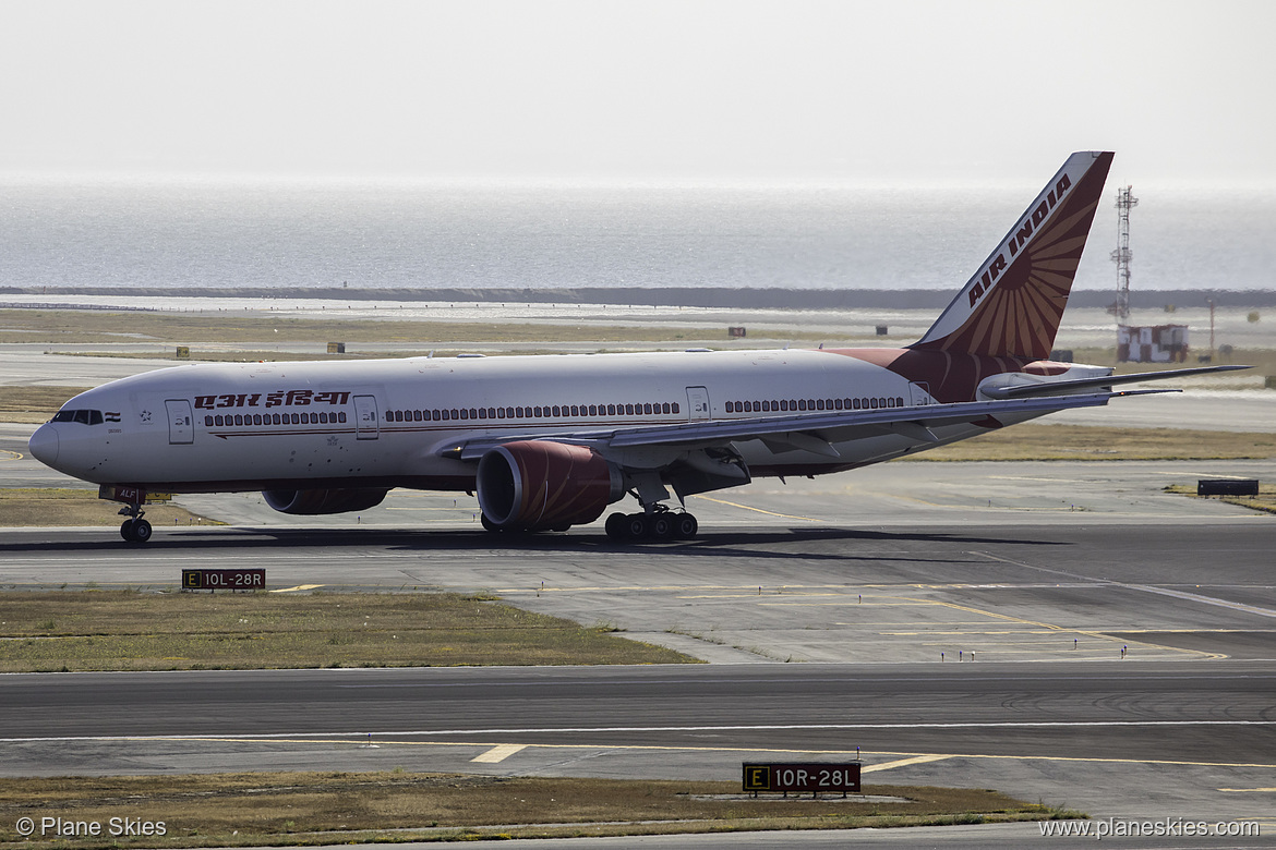 Air India Boeing 777-200LR VT-ALF at San Francisco International Airport (KSFO/SFO)