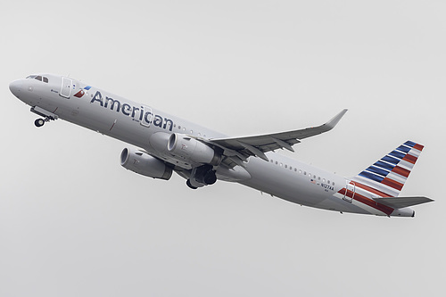 American Airlines Airbus A321-200 N127AA at Los Angeles International Airport (KLAX/LAX) American Airlines Airbus A321-200 N127AA at Los Angeles International Airport (KLAX/LAX)