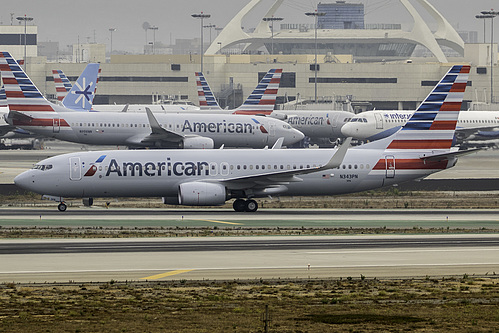 American Airlines Boeing 737-800 N343PN at Los Angeles International Airport (KLAX/LAX)
