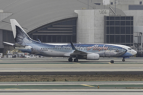Alaska Airlines Boeing 737-800 N559AS at Los Angeles International Airport (KLAX/LAX)