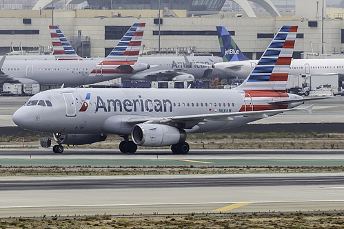 American Airlines Airbus A319-100 N831AW at Los Angeles International Airport (KLAX/LAX)