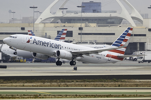 American Airlines Boeing 737-800 N882NN at Los Angeles International Airport (KLAX/LAX)