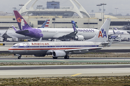 American Airlines Boeing 737-800 N907NN at Los Angeles International Airport (KLAX/LAX)