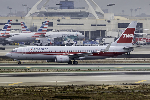 American Airlines Boeing 737-800 N915NN at Los Angeles International Airport (KLAX/LAX)