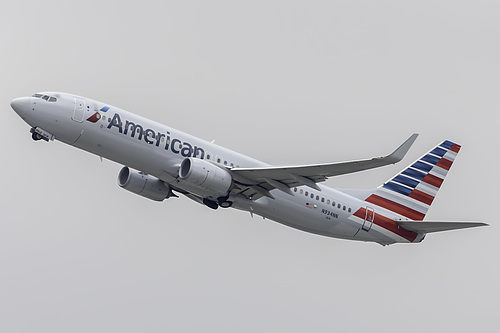American Airlines Boeing 737-800 N934NN at Los Angeles International Airport (KLAX/LAX)