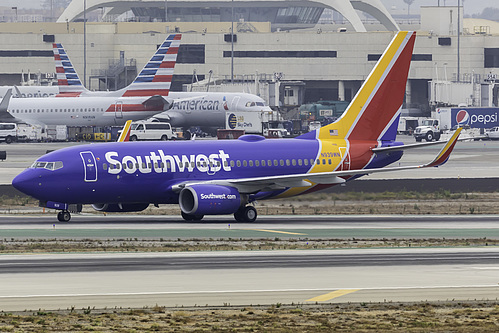 Southwest Airlines Boeing 737-700 N939WN at Los Angeles International Airport (KLAX/LAX) Southwest Airlines Boeing 737-700 N939WN at Los Angeles International Airport (KLAX/LAX)